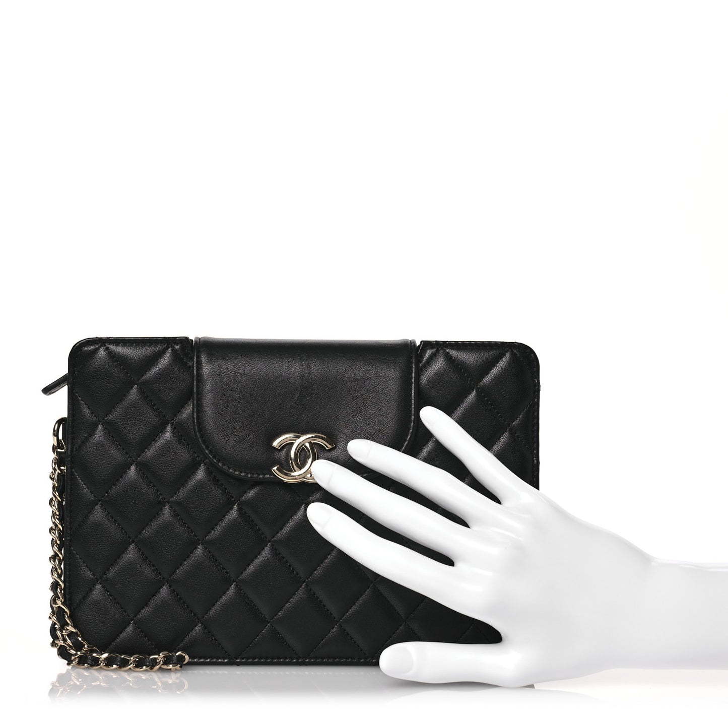 Lambskin Quilted CC Pouch Wristlet Black