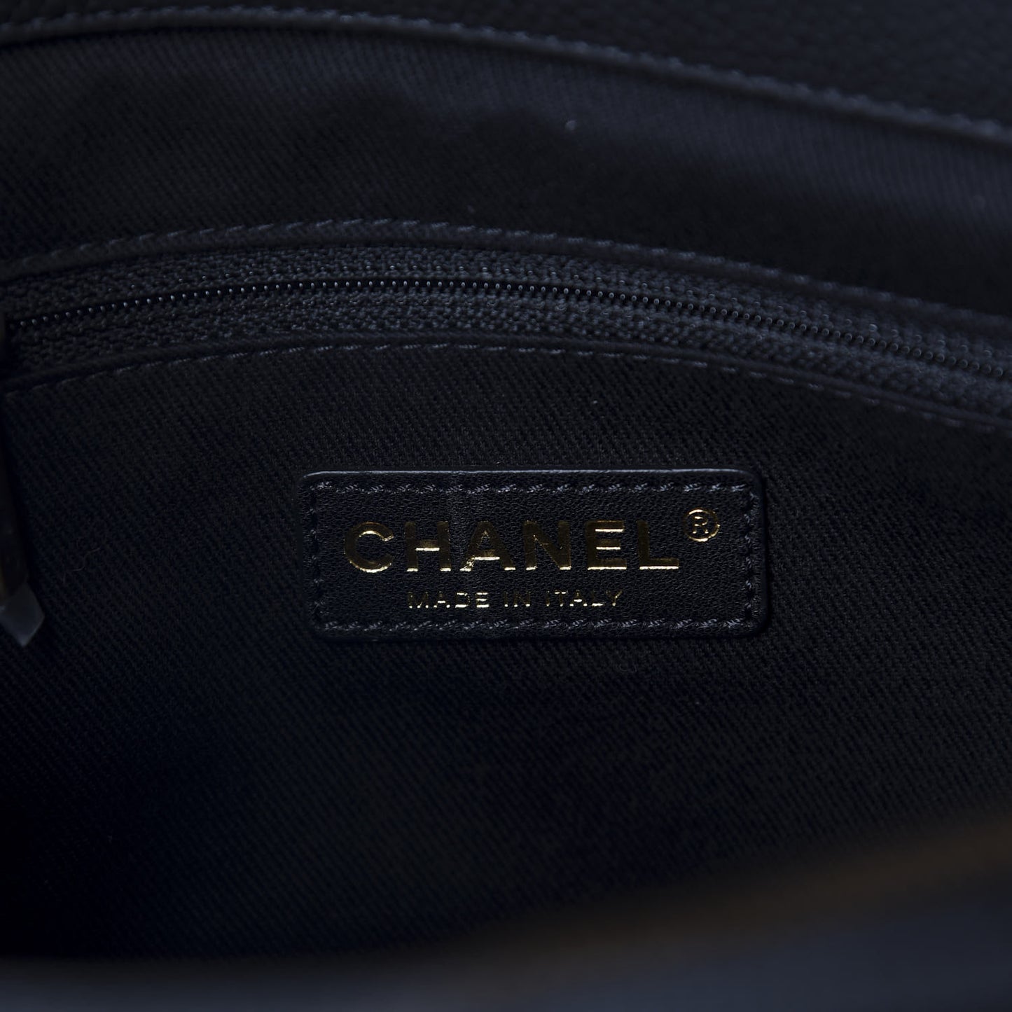 Iridescent Caviar Chic Quilt Tote Black