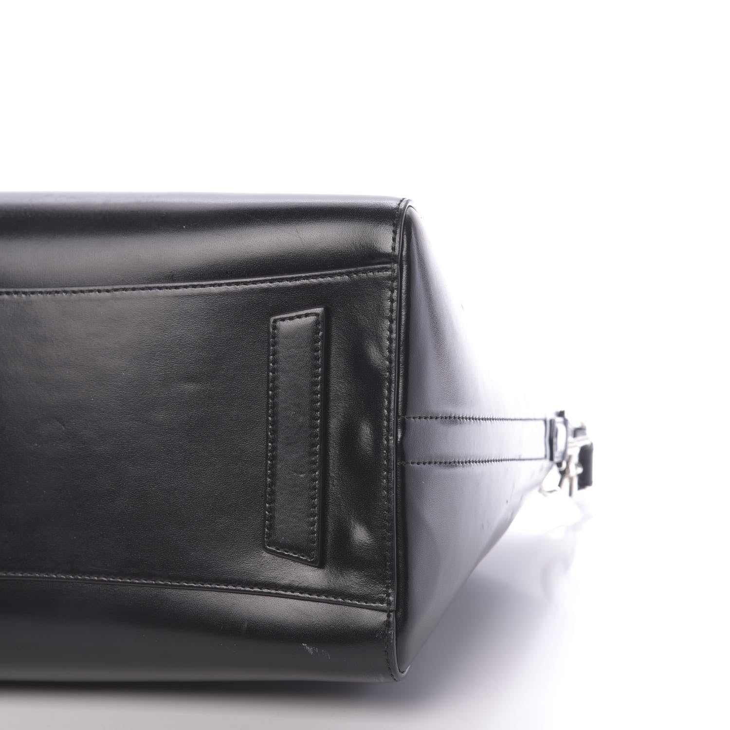 Givenchy Shiny Lord Calfskin Medium Antigona Black 22 of 22