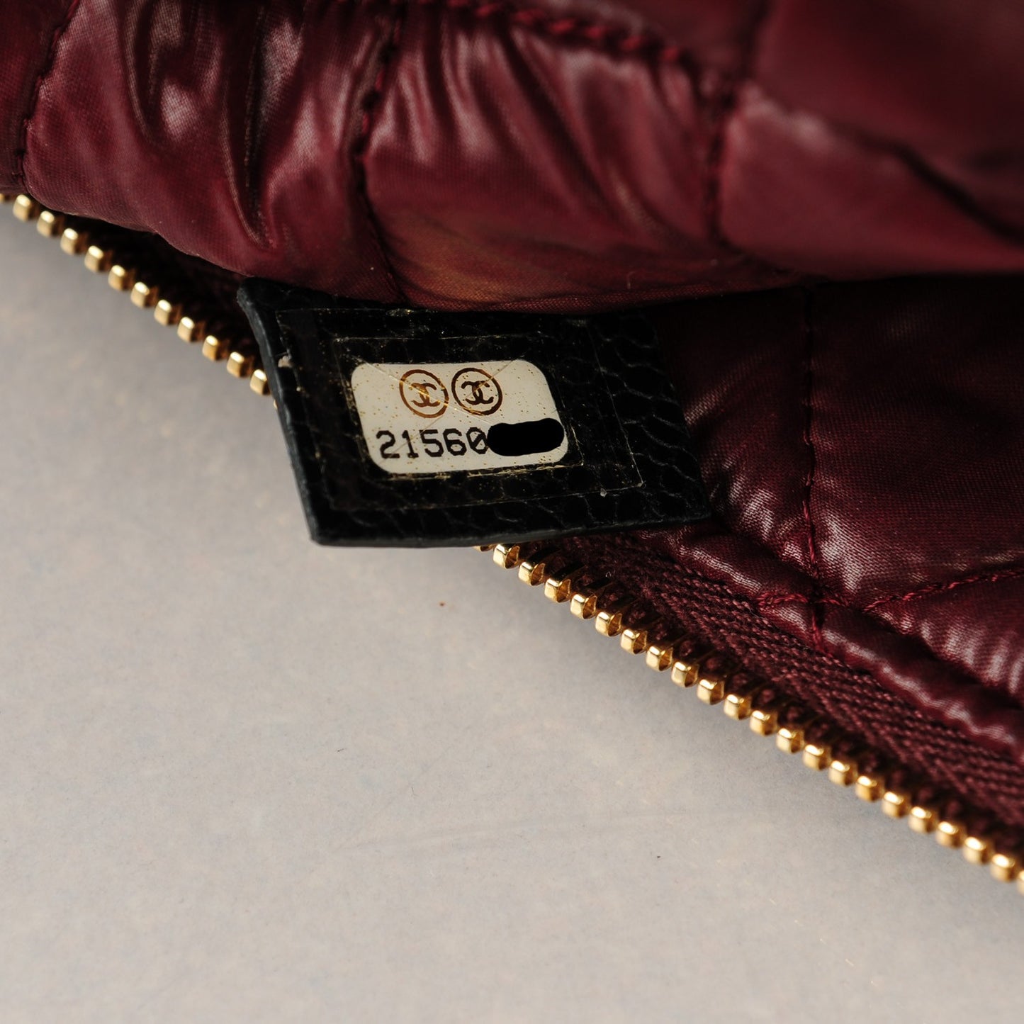 Caviar Quilted Large Cosmetic Case Black