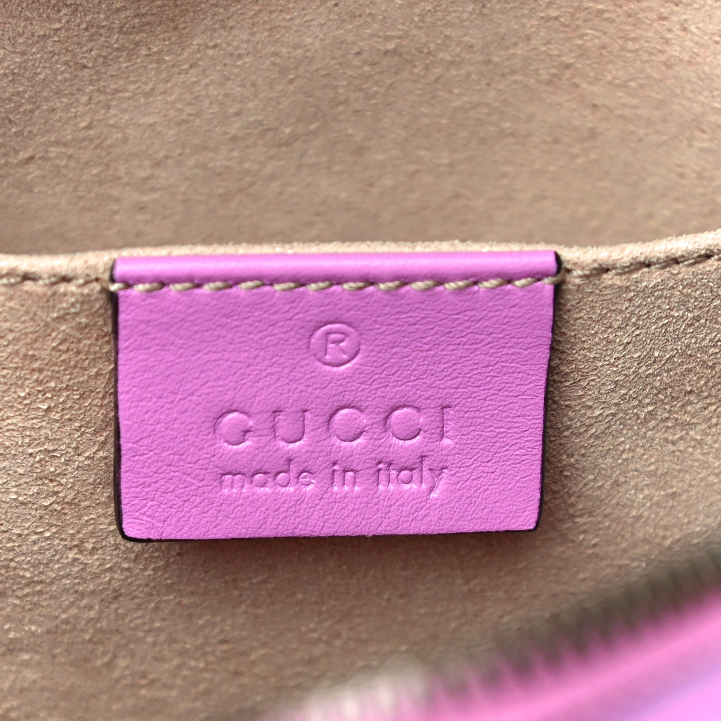 Calfskin Matelasse Small GG Marmont Chain Shoulder Bag Candy Mousse