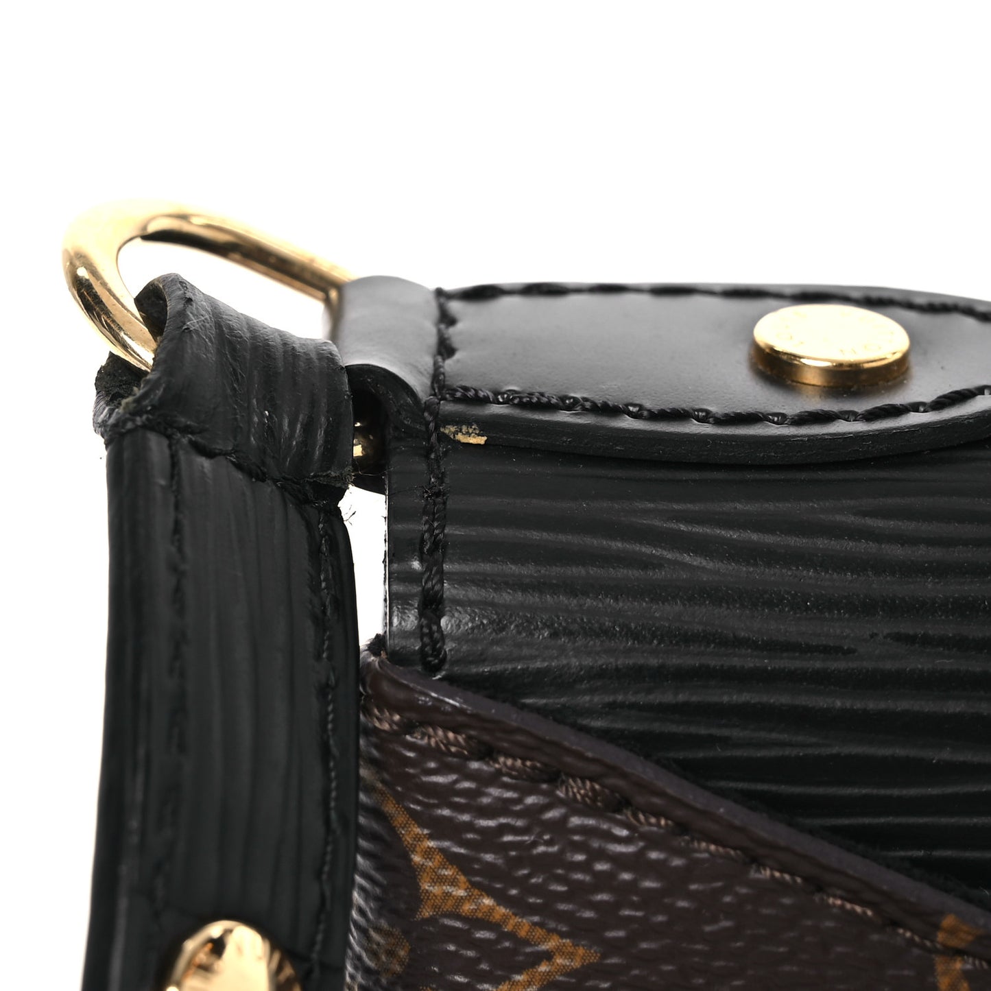 Epi Monogram Saint Michel Black