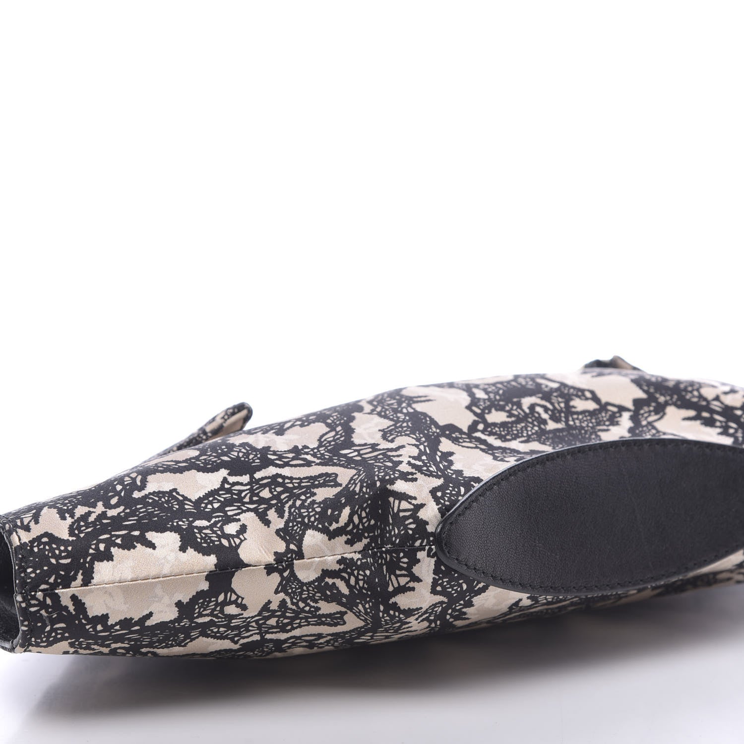 Alexander McQueen Silk De Manta Lace Print Clutch 9 of 10