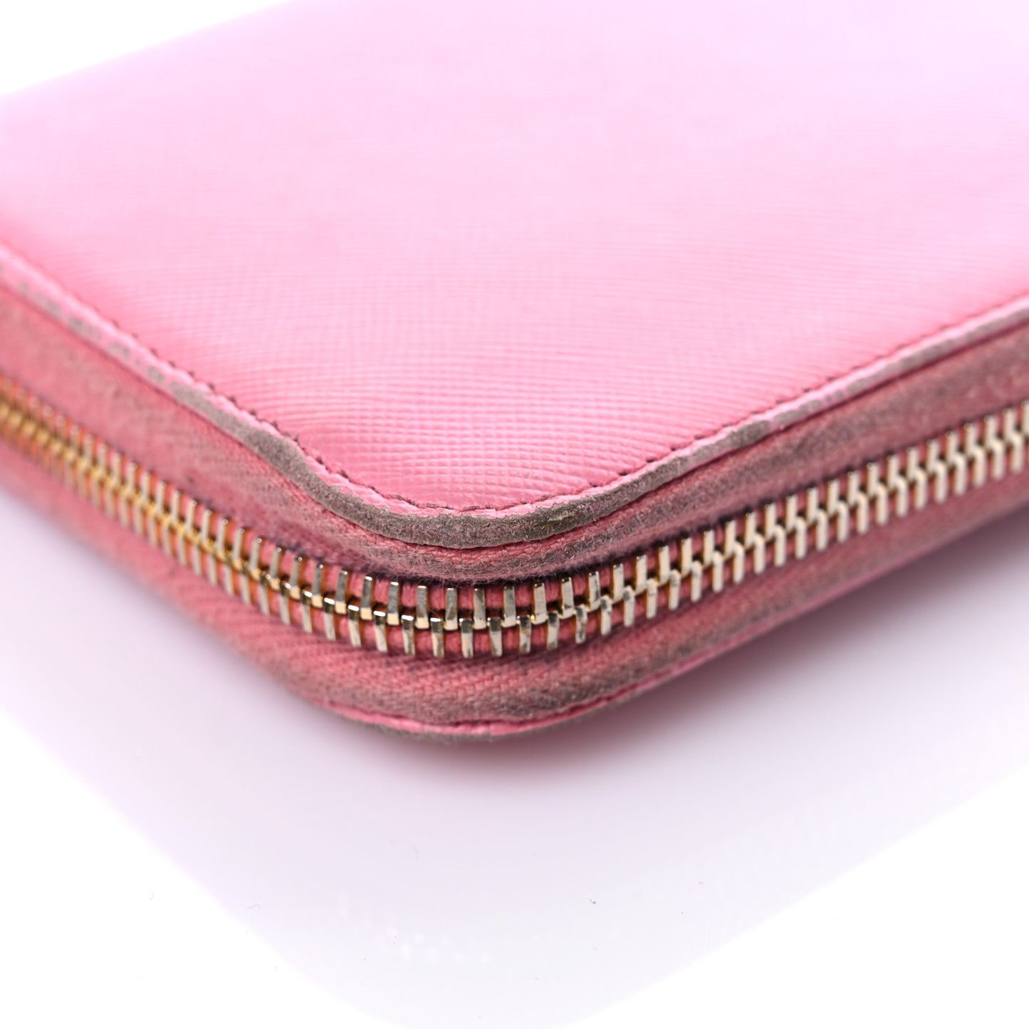 Saffiano Metal Zip Around Wallet Geranio