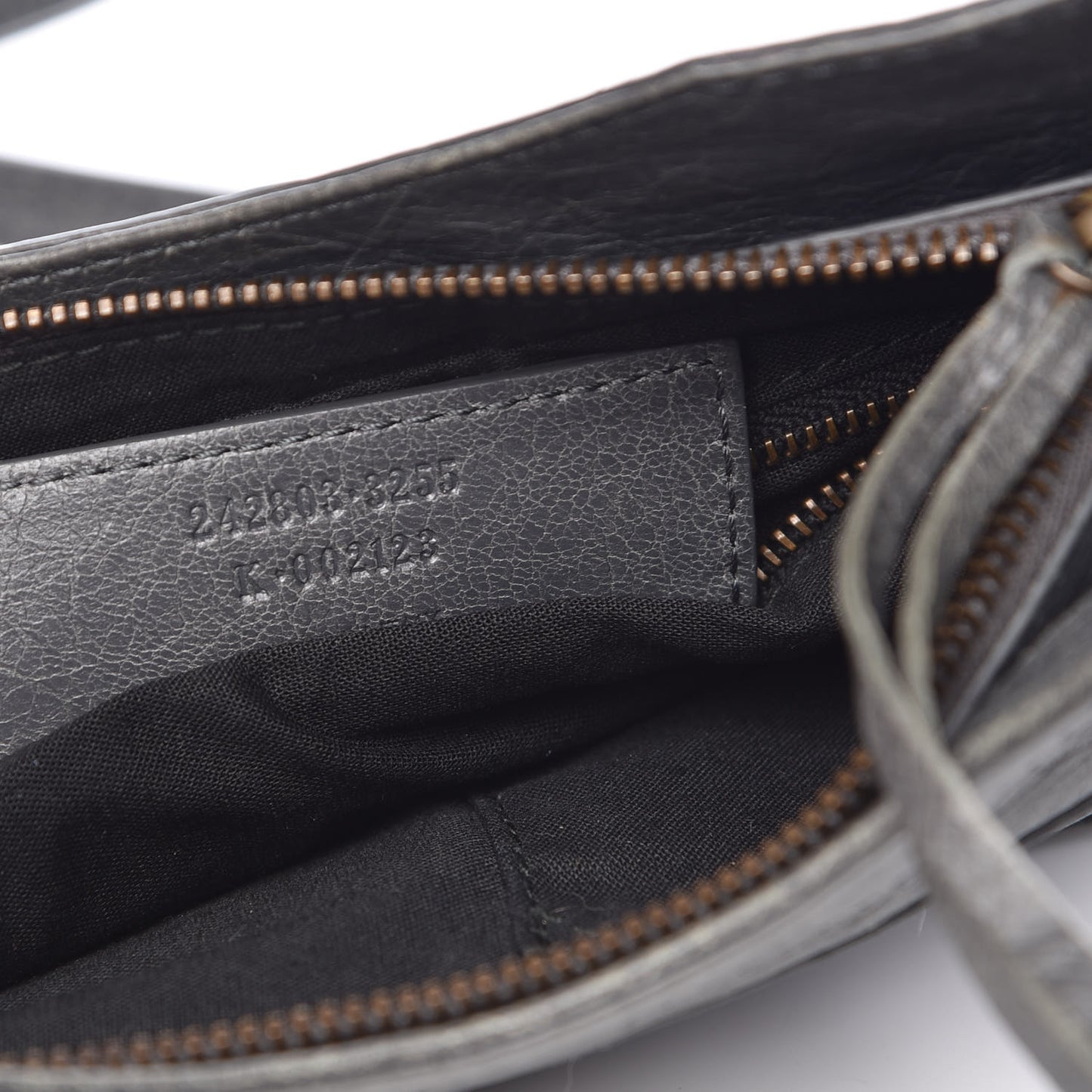 Agneau Classic Hardware Hip Gris Tarmac