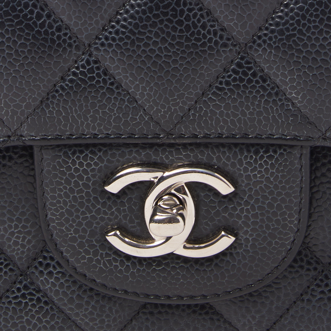 Caviar Quilted Jumbo Double Flap Black