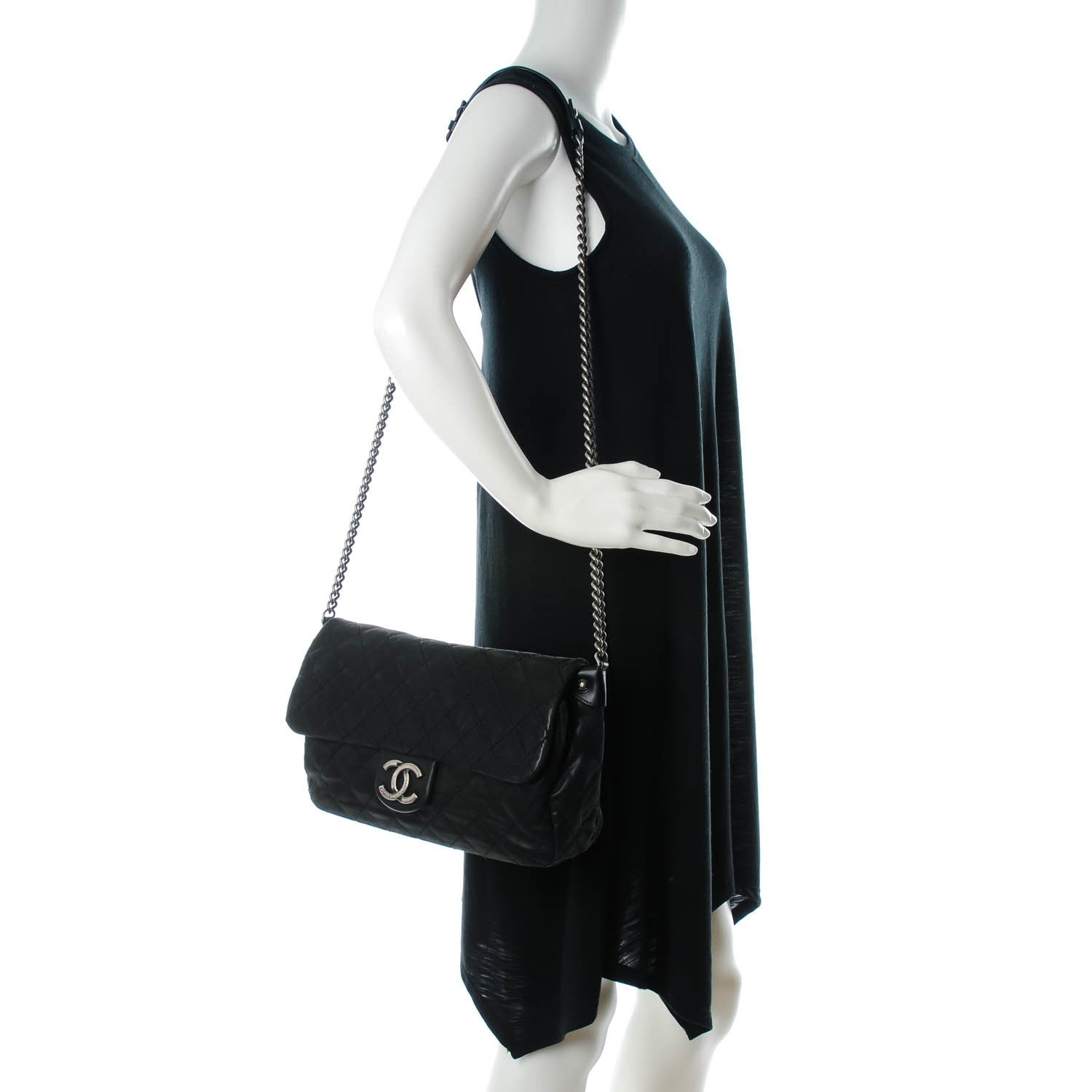 Chanel Iridescent Calfskin Large Coco Daily Flap Black 2 of 7