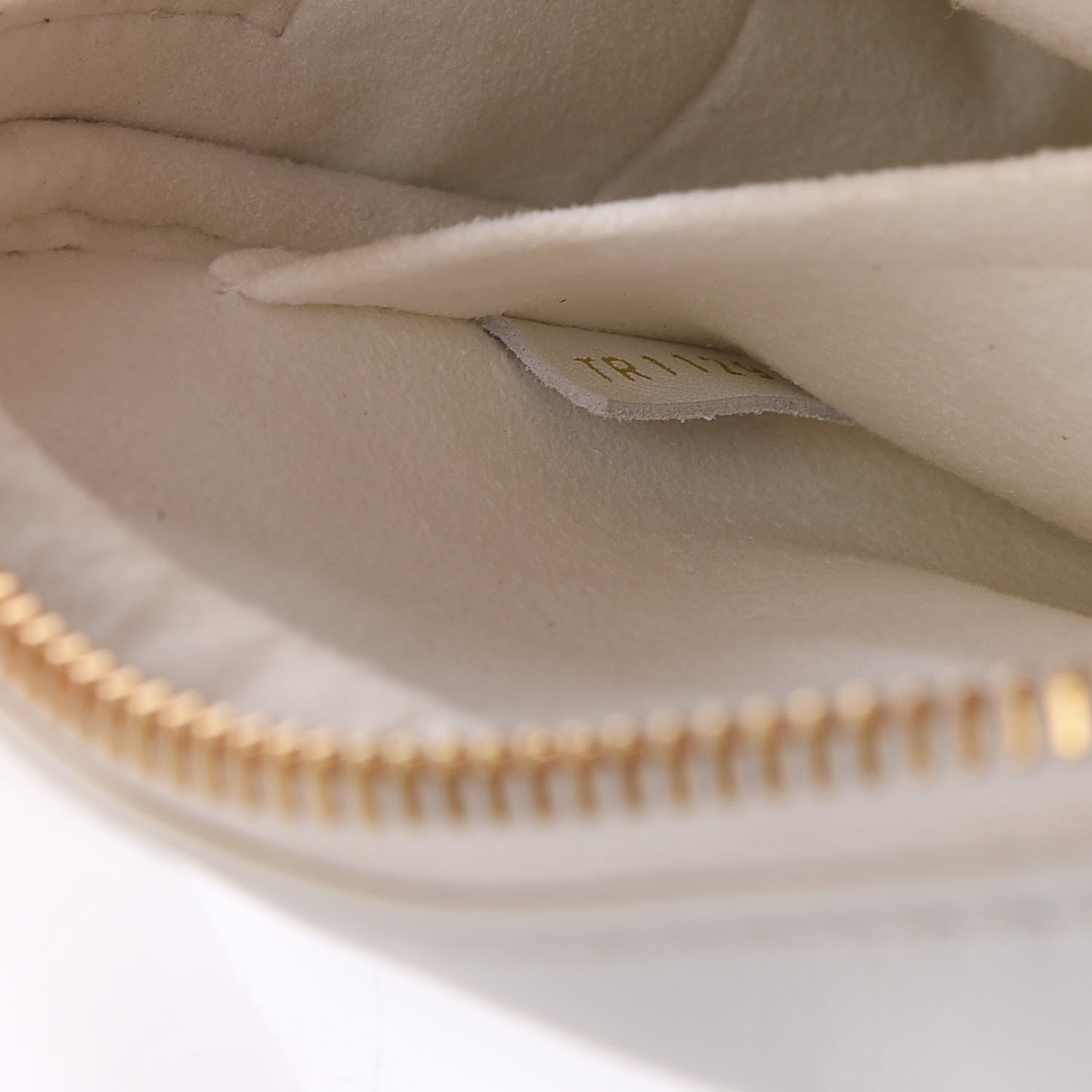 Louis Vuitton Calfskin New Wave Camera Bag White 6 of 10
