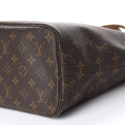 Louis Vuitton Monogram Neverfull MM 7 of 11
