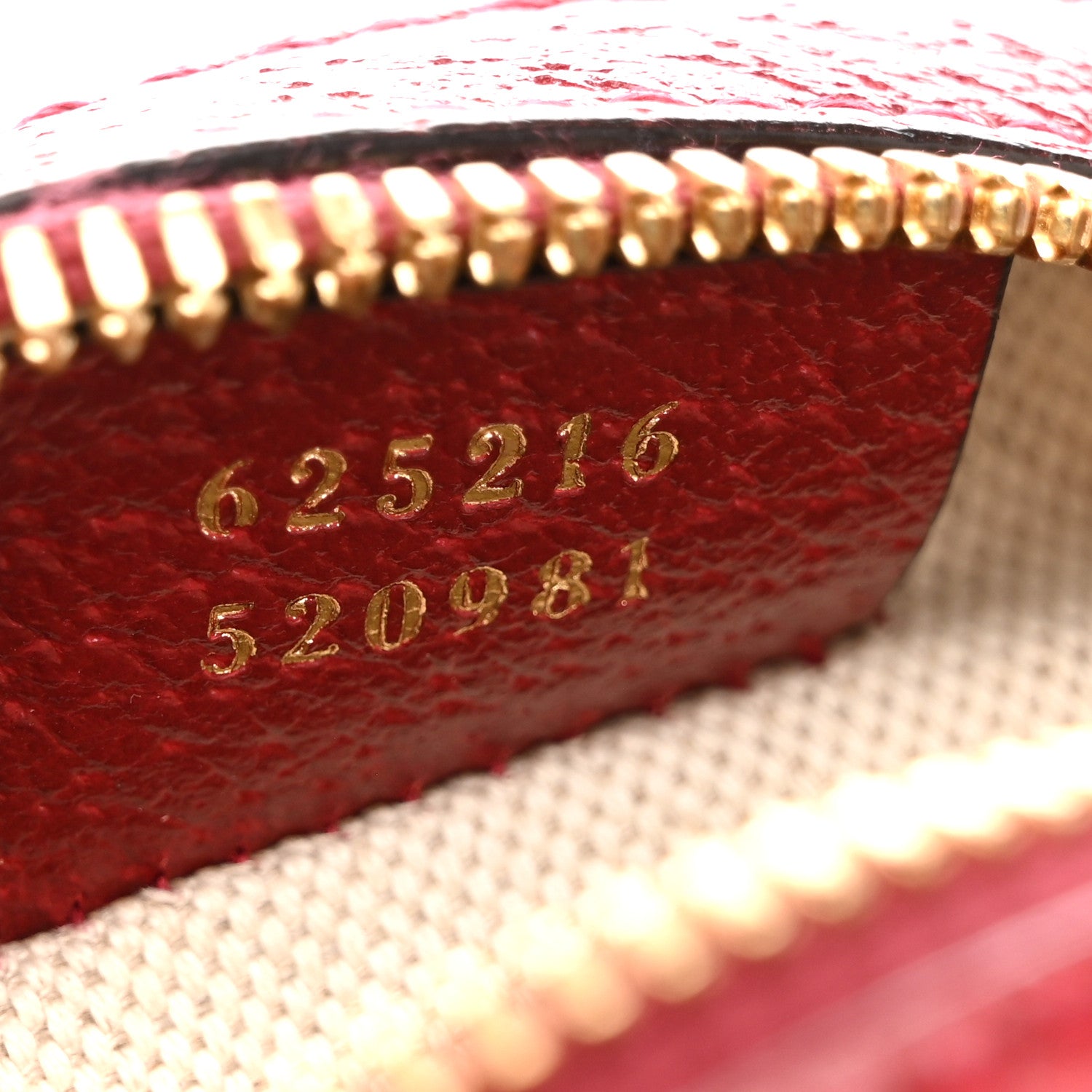 Gucci X DORAEMON Mini Vintage GG Supreme Monogram Mini Round Shoulder Bag Beige Cherry Red 7 of 14