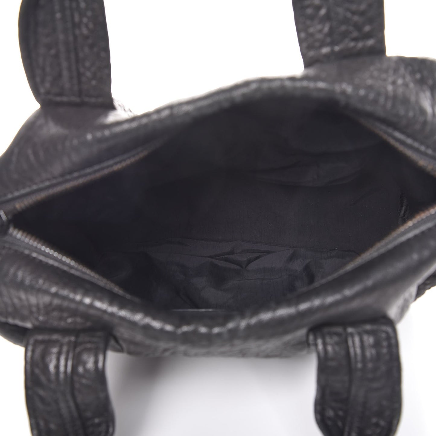 Pebbled Lambskin Rocco Black Matte Black Hardware