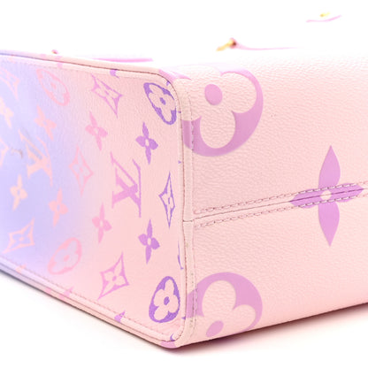 Louis Vuitton Monogram Giant Spring In The City Onthego PM Sunrise Pastel 8 of 10