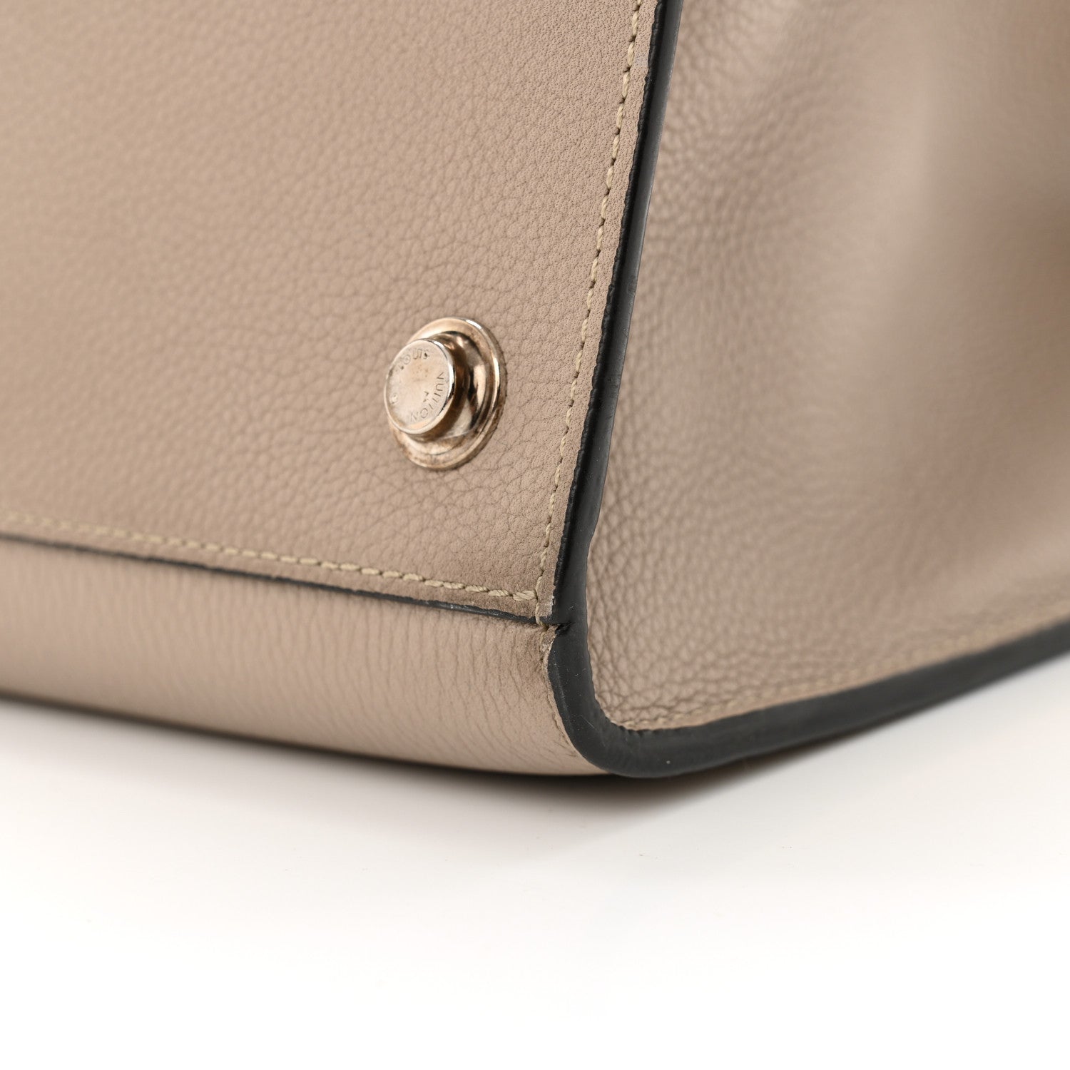 Louis Vuitton Taurillon City Steamer MM Black Beige 10 of 12