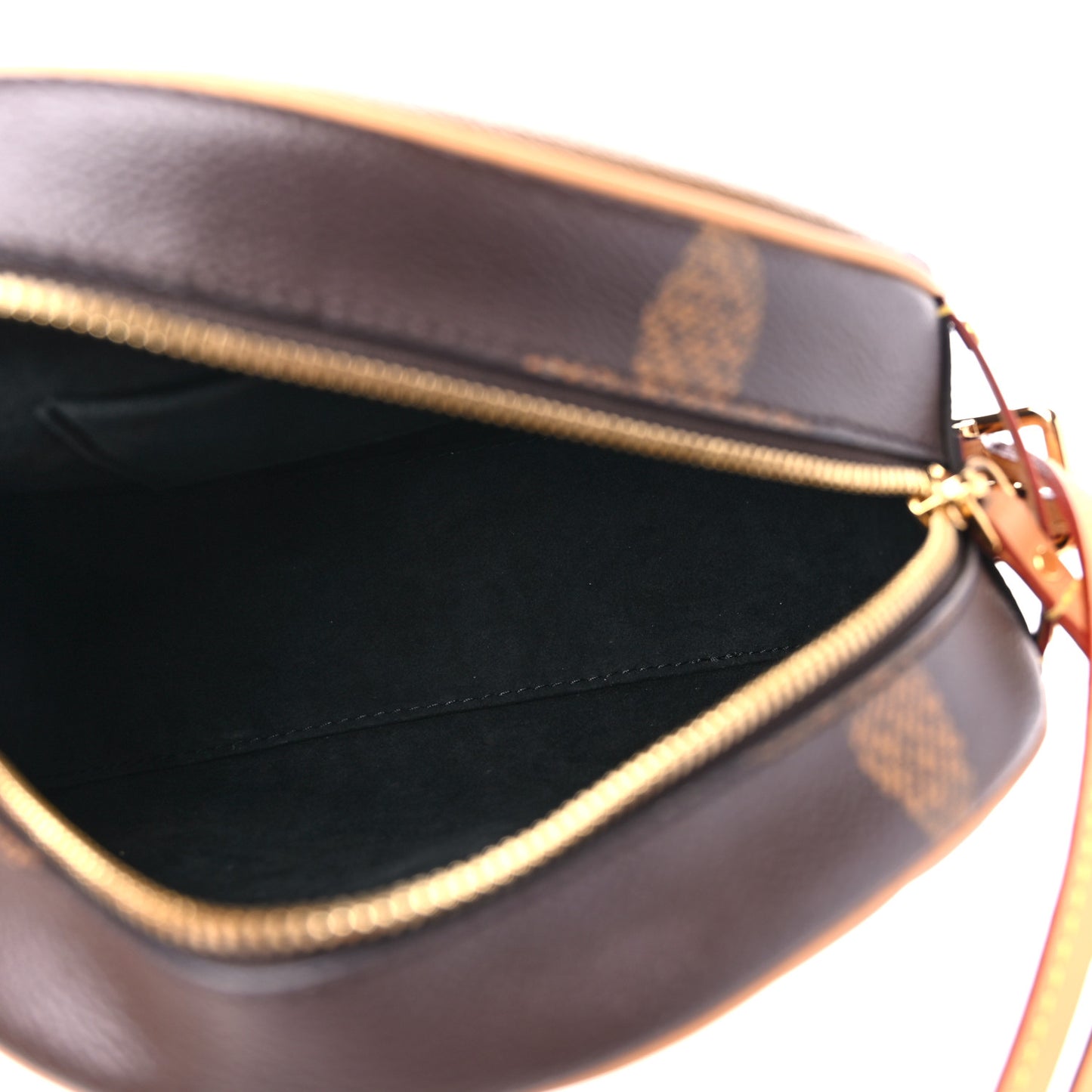 Reverse Monogram Giant Boite Chapeau Souple