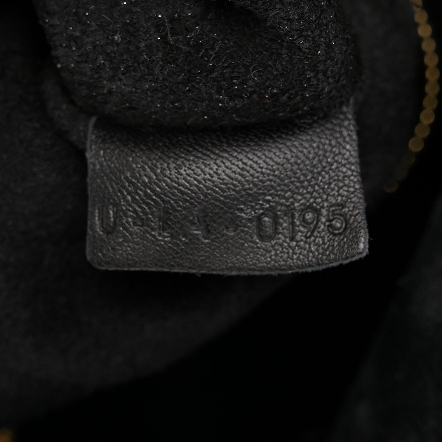 Crocodile Embossed Calfskin Medium Belt Cabas Phantom Black