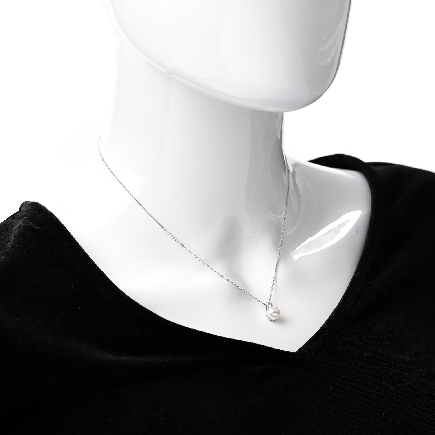 Tiffany 18K White Gold Diamond Pearl 7.5mm Pendant Necklace 2 of 6