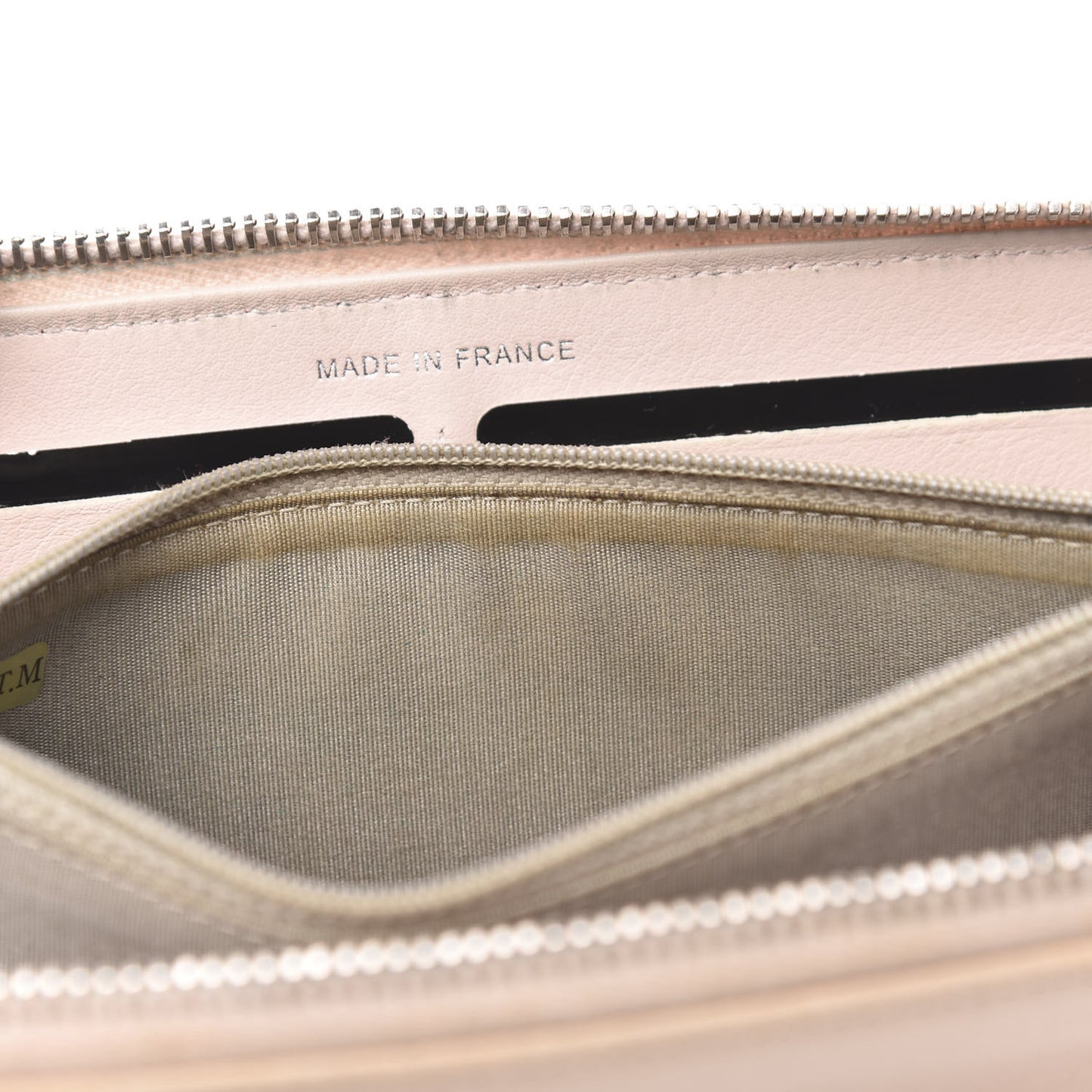 Caviar Sevruga Zip Around Wallet Pink