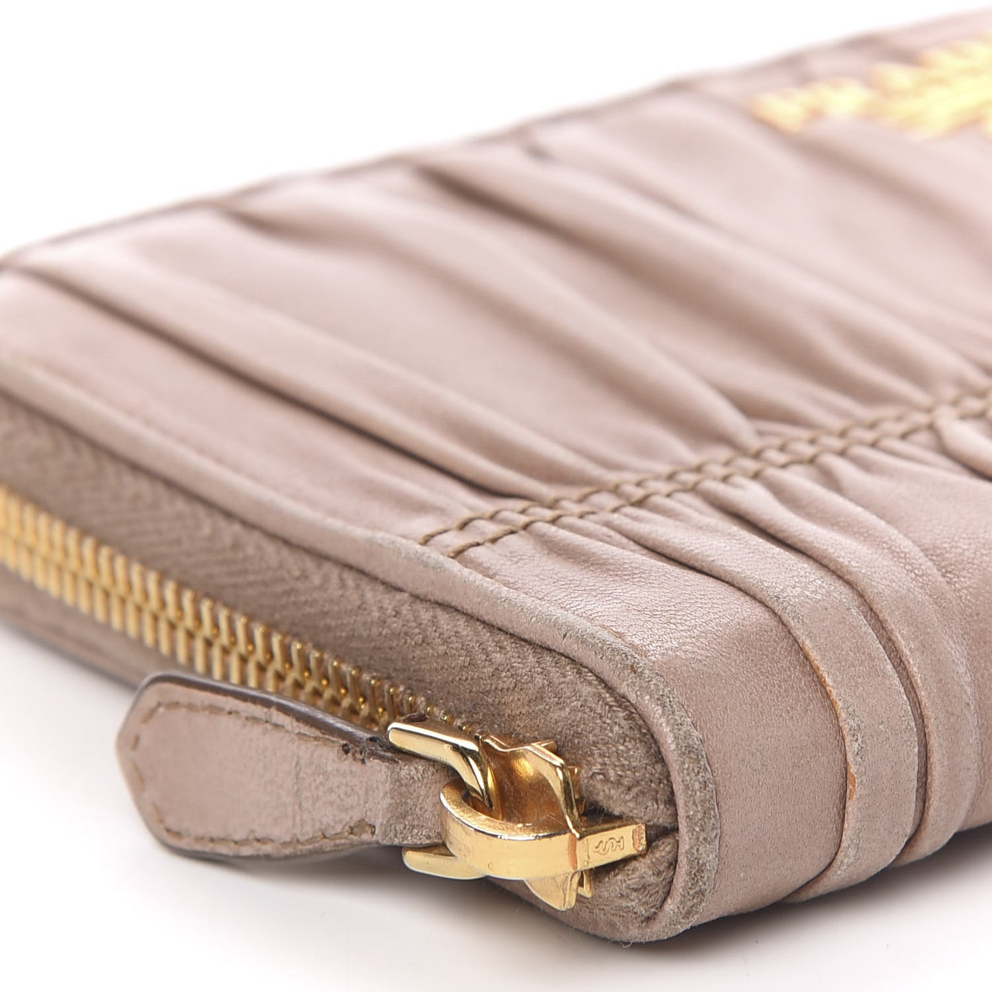 Nappa Gaufre Zip Around Wallet Cammeo
