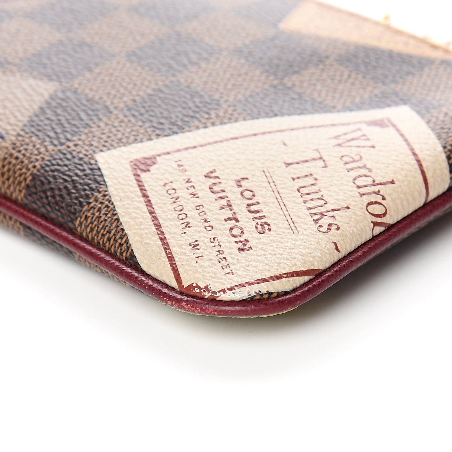 Damier Ebene Trunks Labels Pochette Milla MM