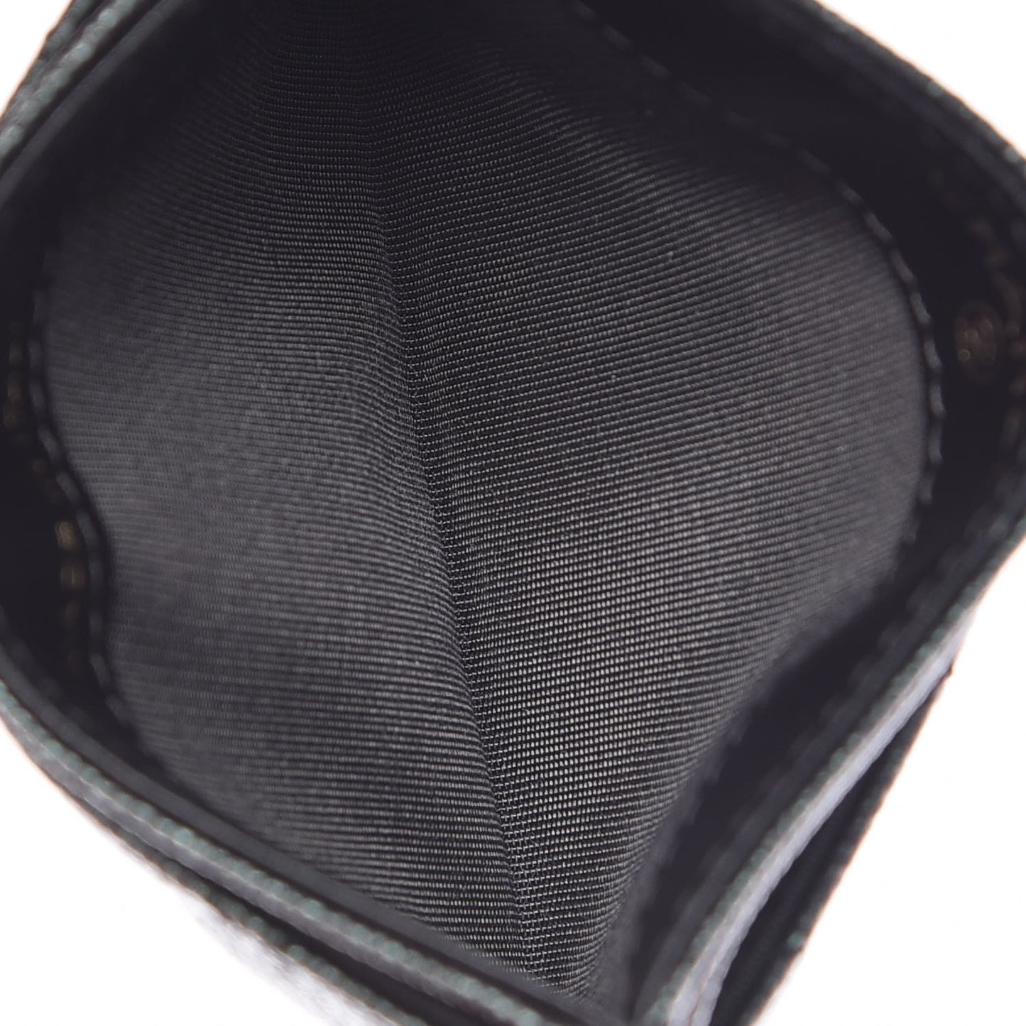 Iridescent Caviar Quilted Card Holder Black