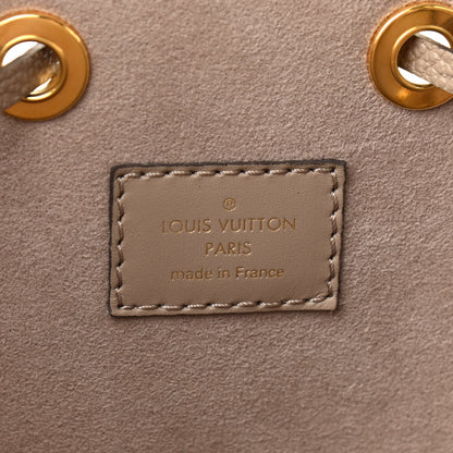 Louis Vuitton Empreinte Monogram Giant Neonoe MM Tourterelle Creme 6 of 10