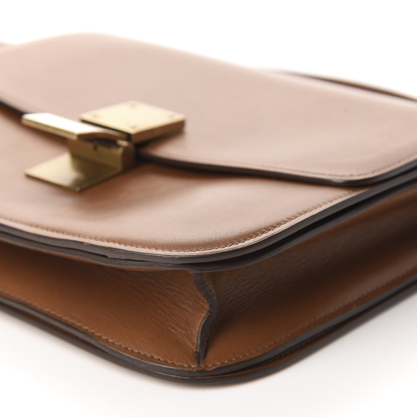 Box Calfskin Medium Classic Box Flap Bag Camel