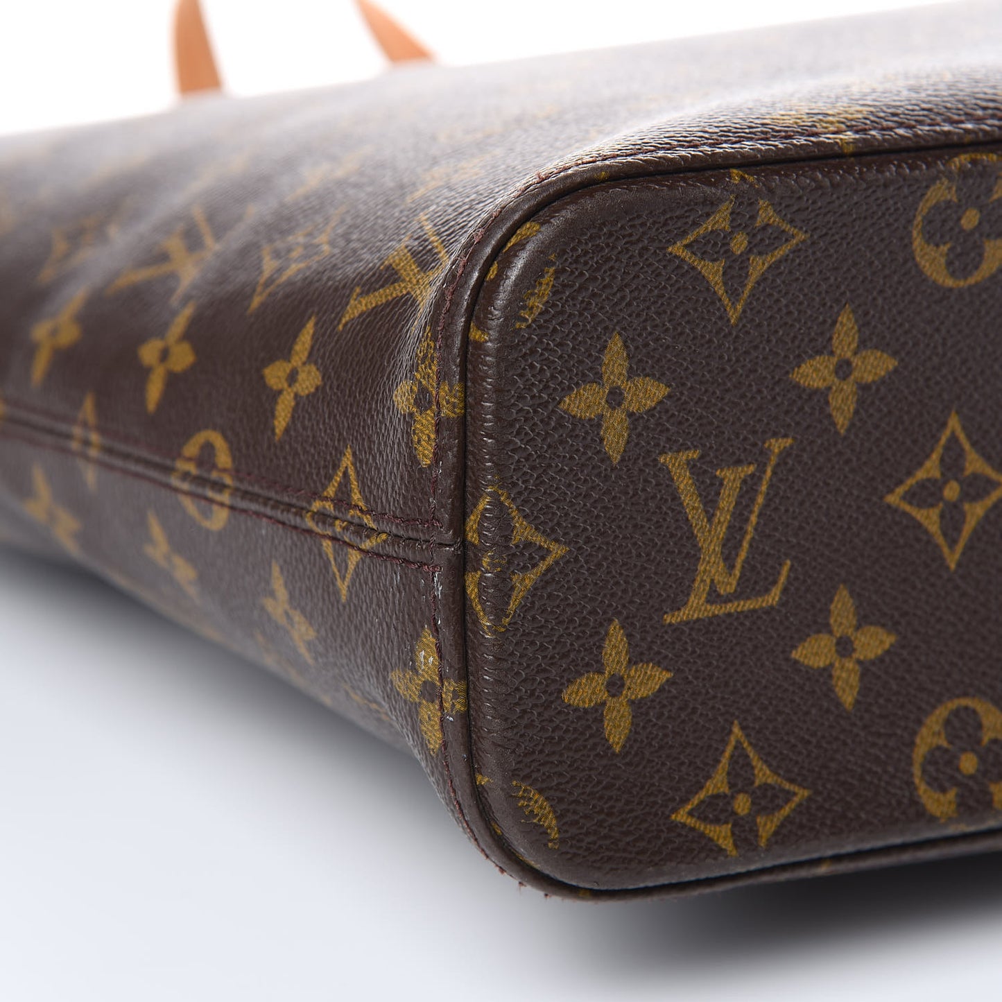 Monogram Luco