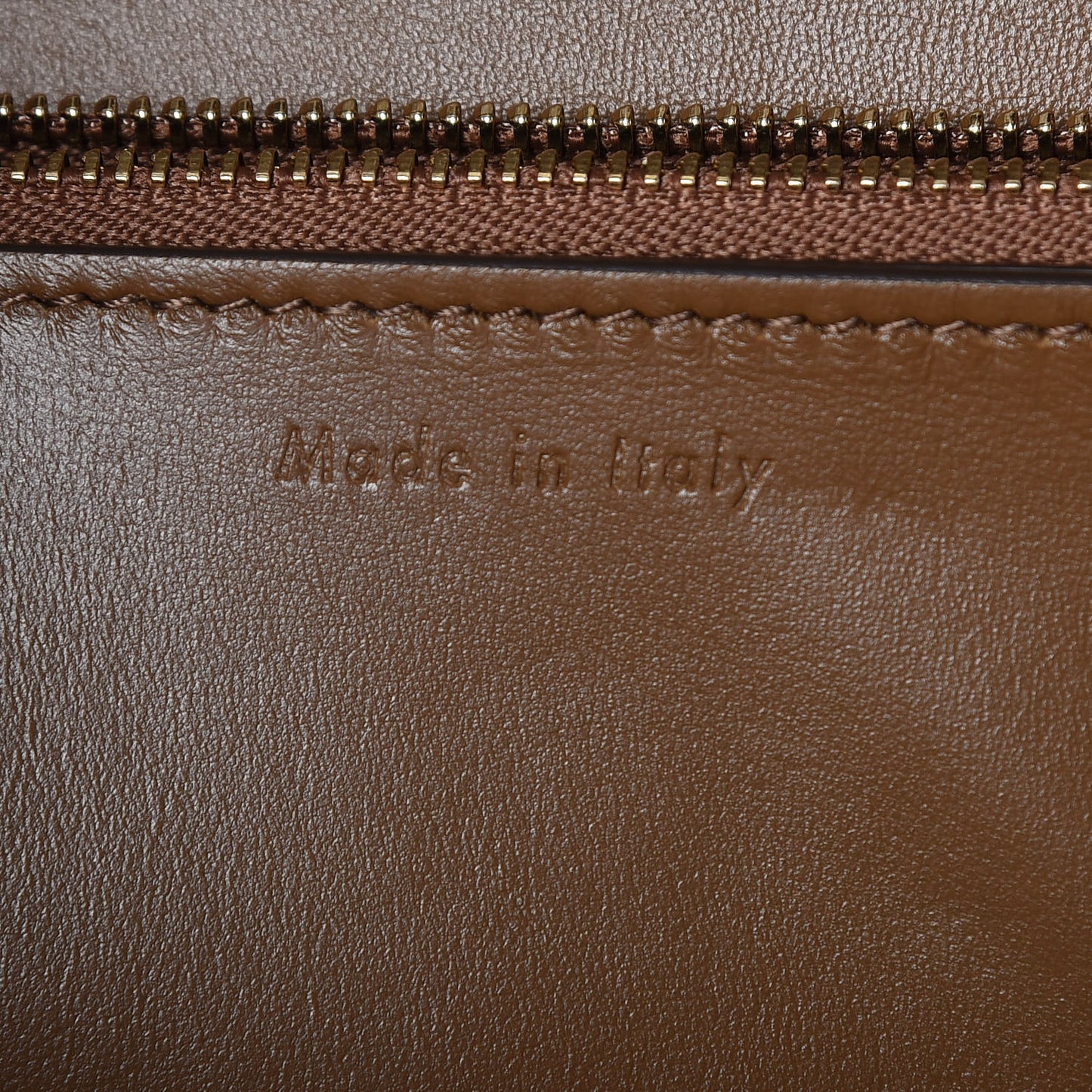 Box Calfskin Medium Classic Box Flap Bag Camel