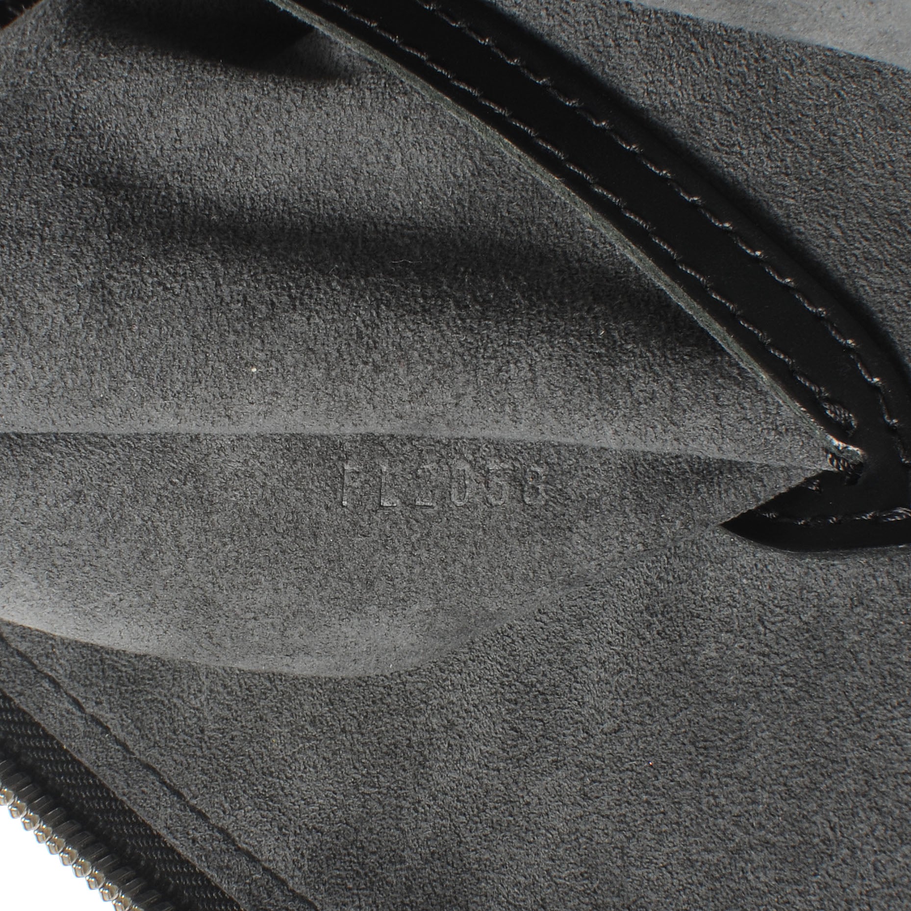 Louis Vuitton Epi Alma PM Black 6 of 9