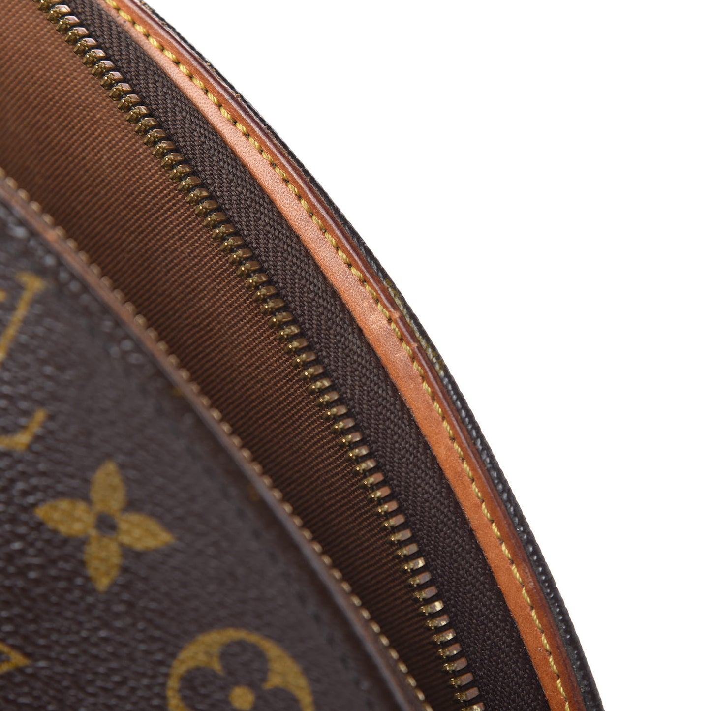 Monogram Ellipse MM