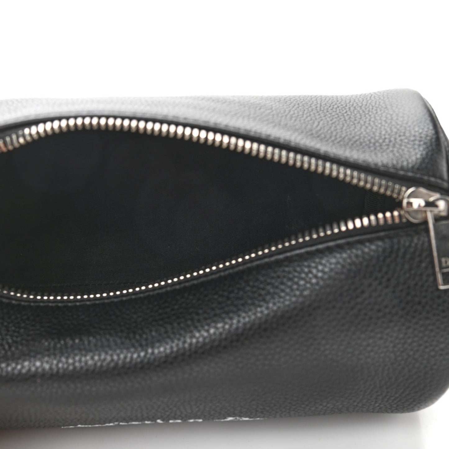HOMME Grained Calfskin Mens Roller Pouch Black