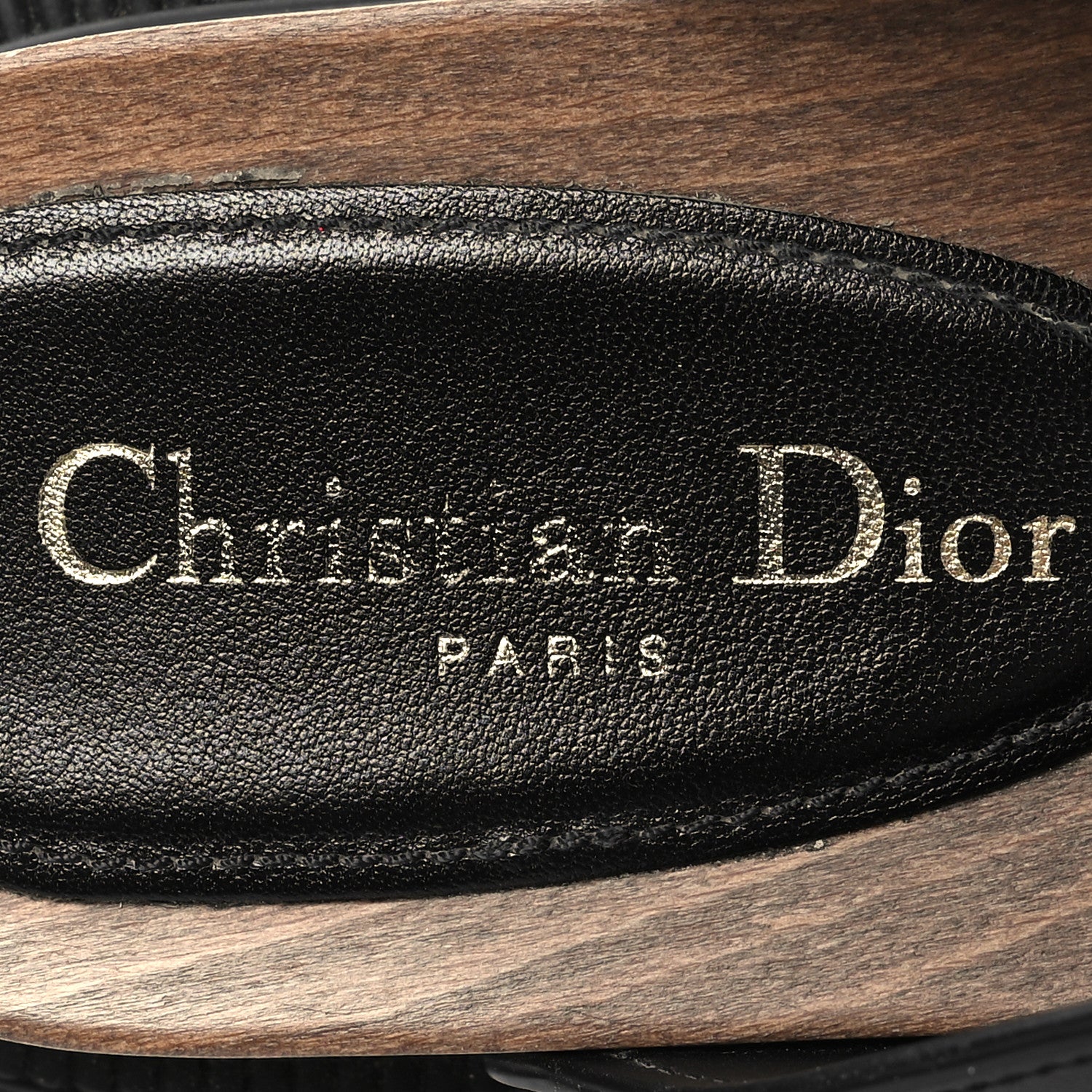 Christian Dior Calfskin Diorquake Buckled Lug Sole 15mm Clogs 39 Black 8 of 8