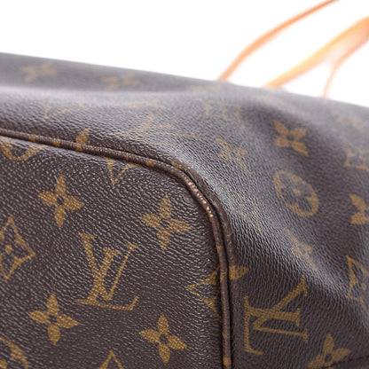 Louis Vuitton Monogram Neverfull MM 11 of 15