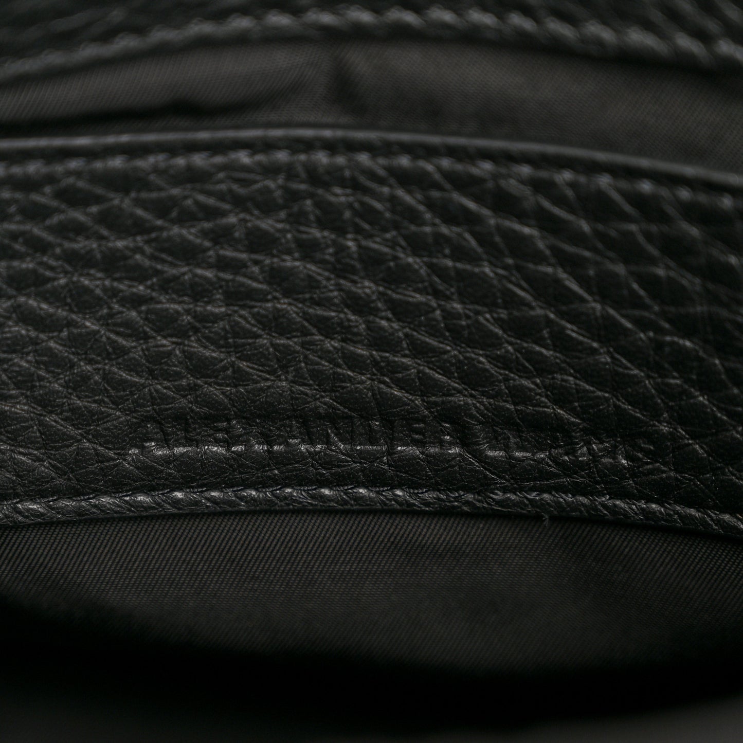 Pebbled Lambskin Rockie Black Pale Gold Hardware