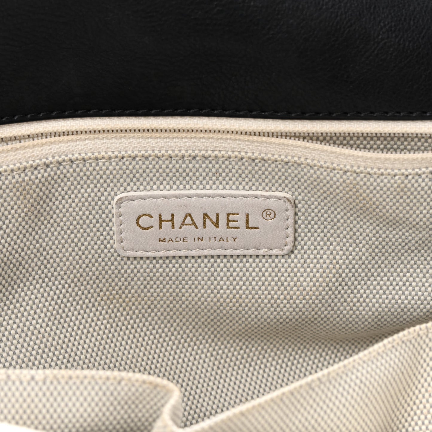 Calfskin Quilted Retro Chain Flap Black