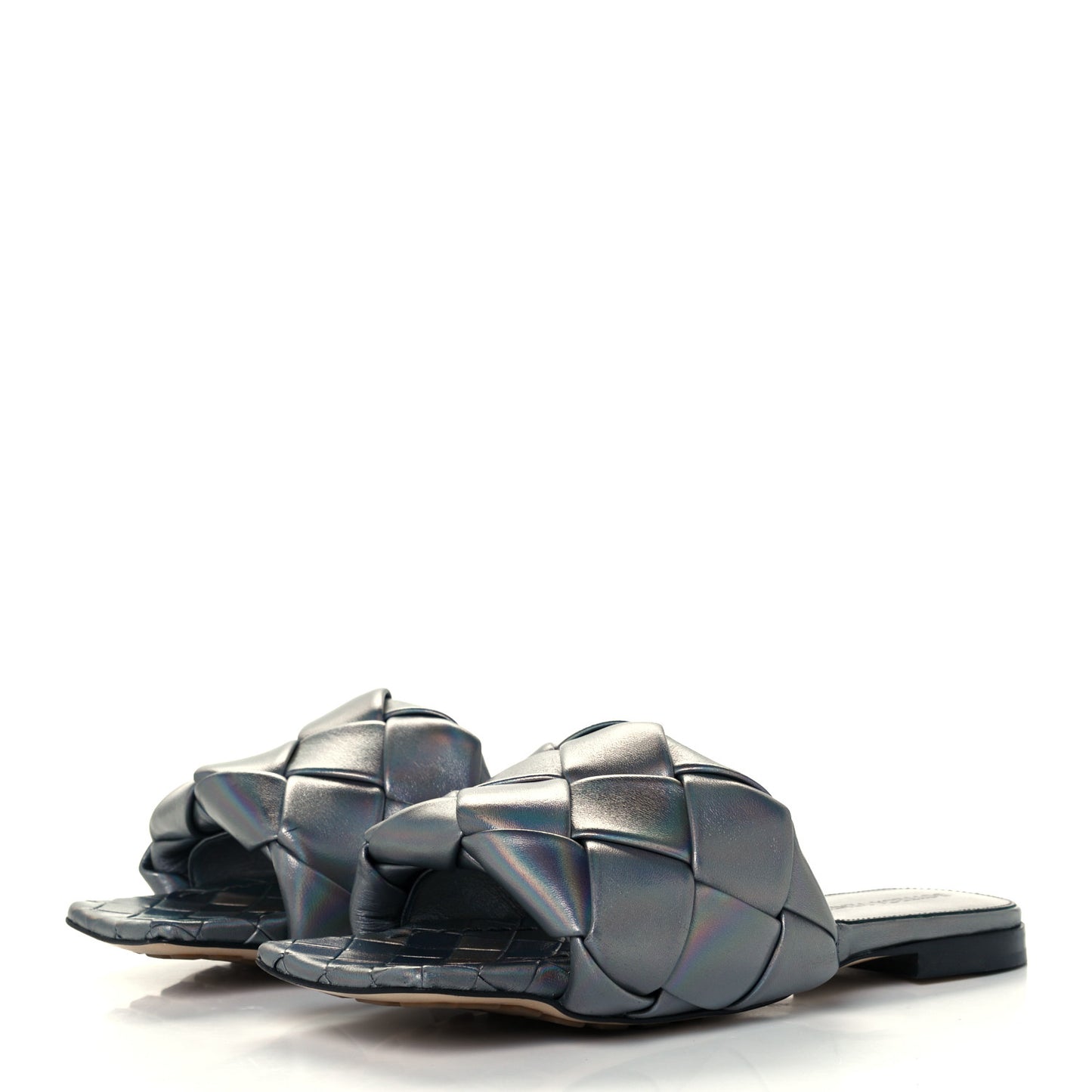 Laser Nappa Maxi Intrecciato Lido Flat Sandals 38 Oyster
