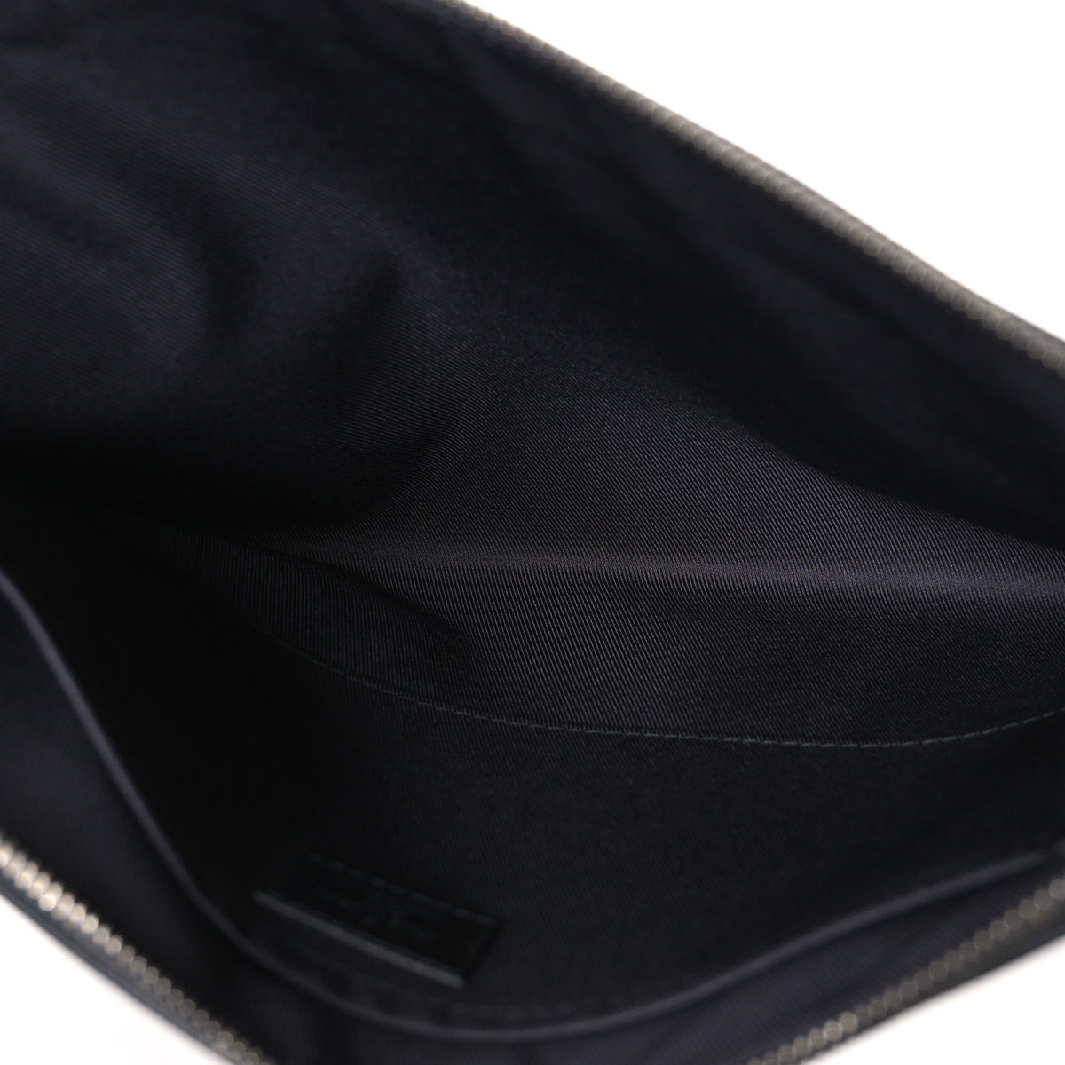 Louis Vuitton Monogram Eclipse Discovery Pochette GM 5 of 7