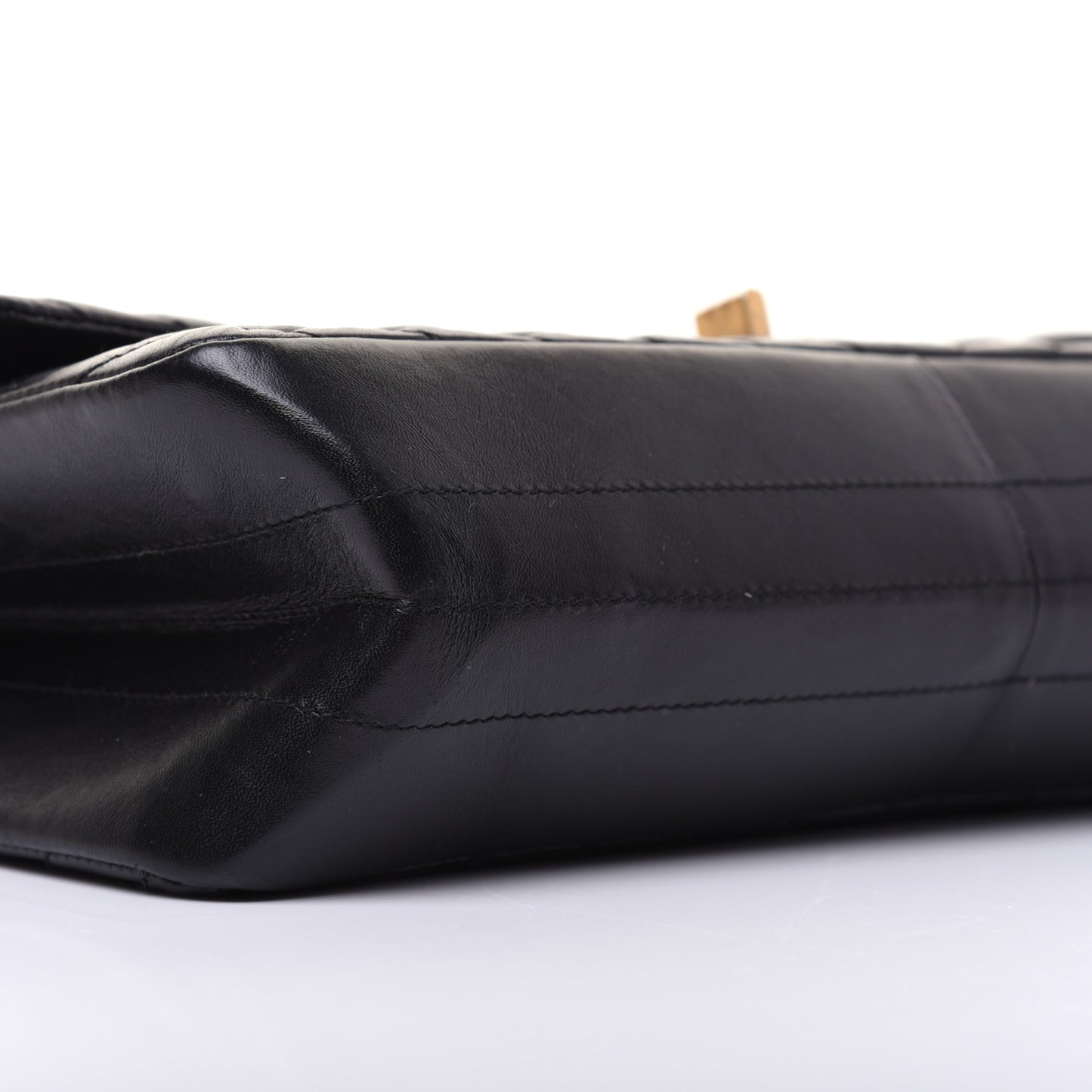 Aged Calfskin Chevron Quilted 2.55 Reissue 226 Flap Black