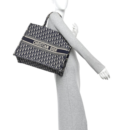 Christian Dior Oblique Large Book Tote Blue Multicolor 2 of 11