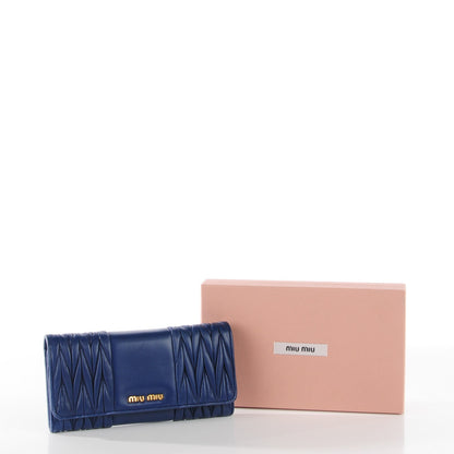 Miu Miu Nappa Matelasse Flap Wallet Inchiostro 9 of 9