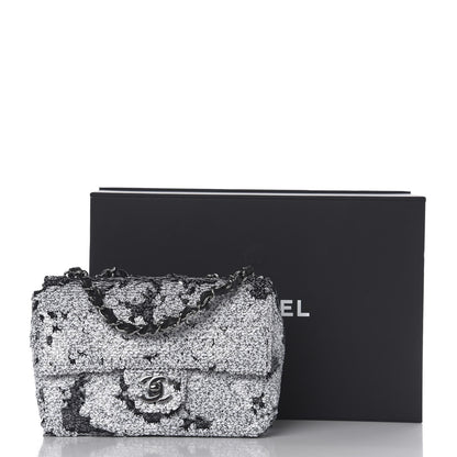Chanel Sequin CC Logo Small Single Flap White Black 9 of 9