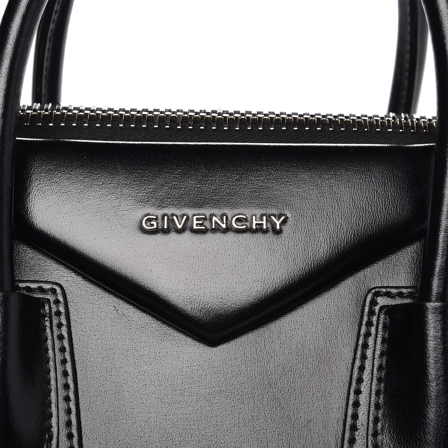 Shiny Lord Calfskin Medium Antigona Black
