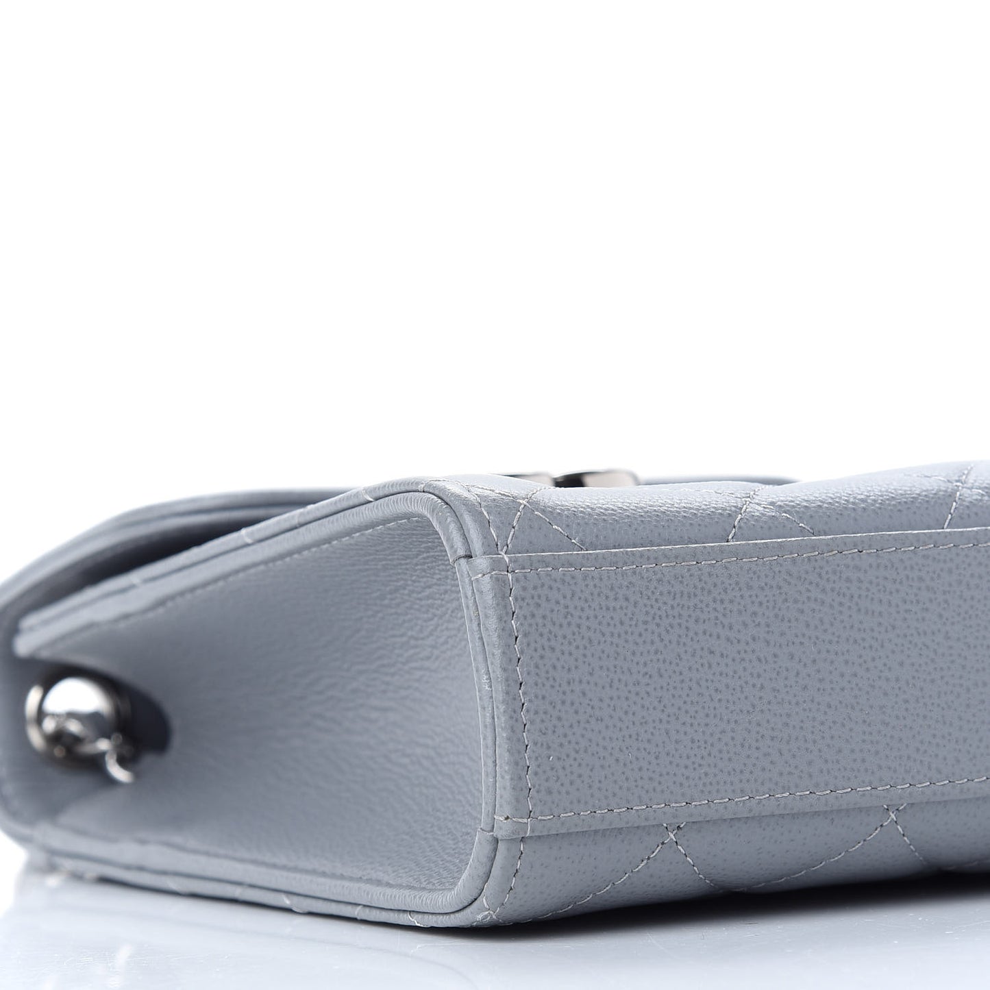 Grained Calfskin Quilted CC Box Clutch With Chain Grey