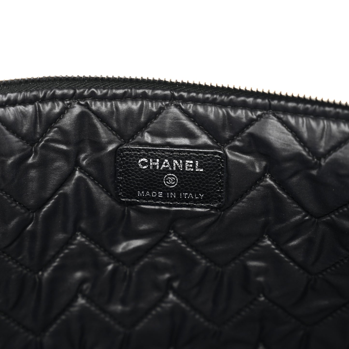 Caviar Chevron Quilted Large Cosmetic Case Black