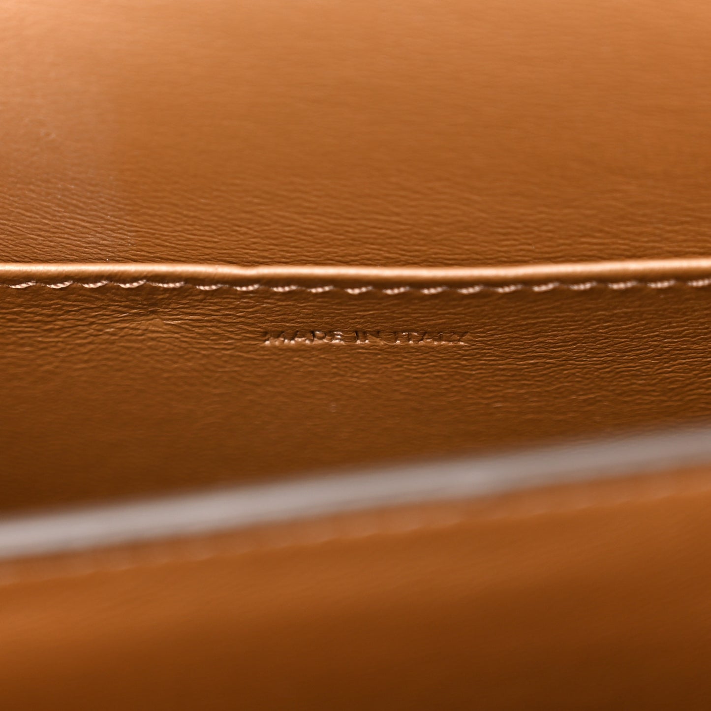 Box Calfskin Teen Classic Box Flap Bag Camel