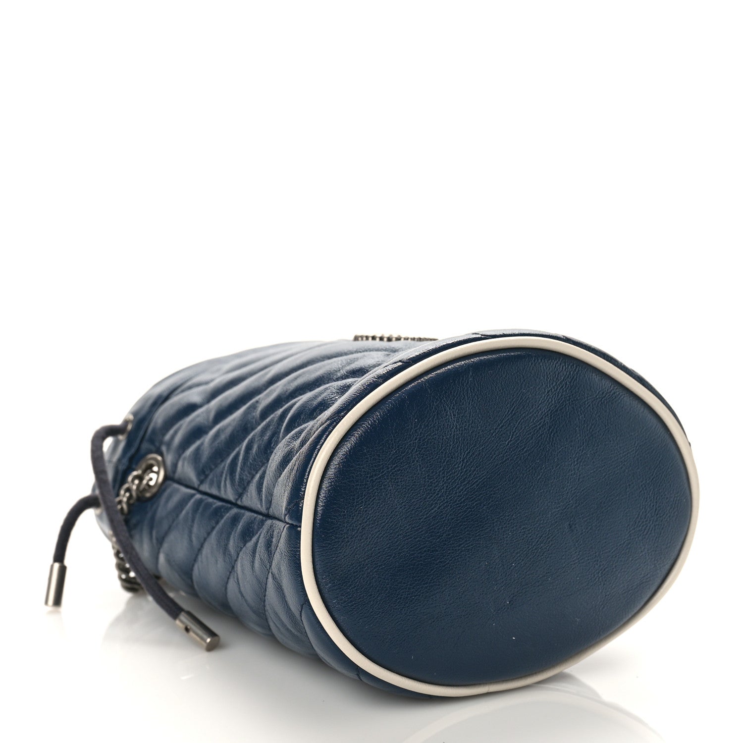Gucci Vintage Effect Calfskin Matelasse Diagonal Mini Torchon GG Marmont 2.0 Bucket Bag Blue Agata Mystic White 4 of 10