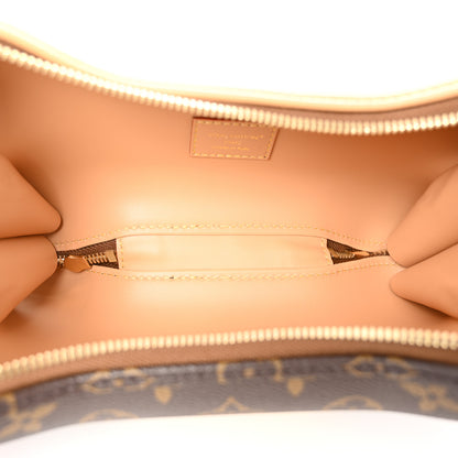 Louis Vuitton Monogram Bone Wearable Wallet 5 of 9
