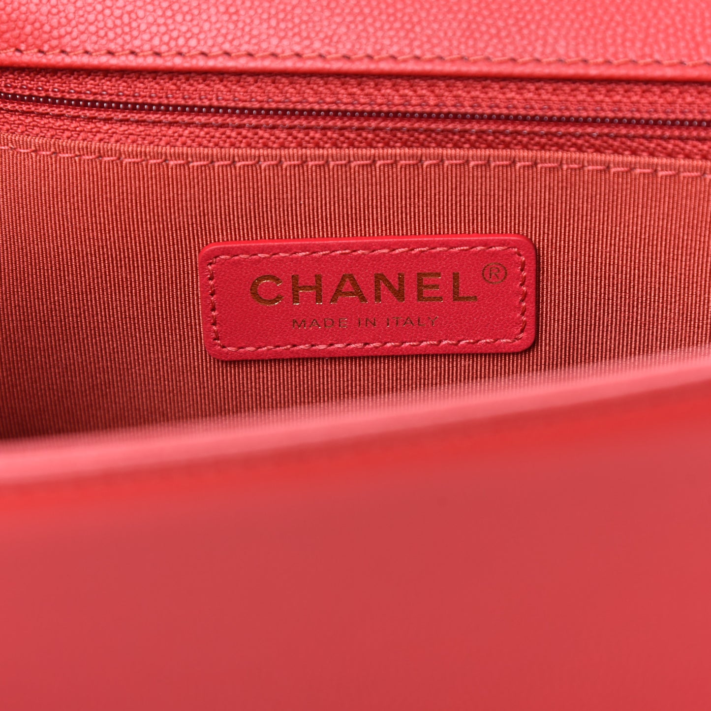 Caviar Quilted New Medium Boy Flap Dark Red