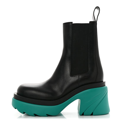 Bottega Veneta Calfskin The Flash Chelsea Boots 38 Black Neptune 1 of 9