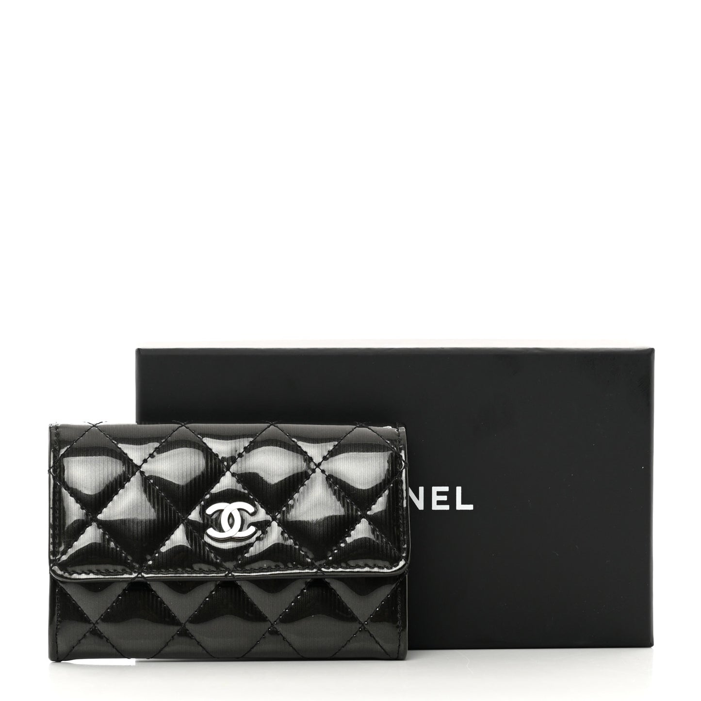 Striated Patent Quilted Card Holder Black